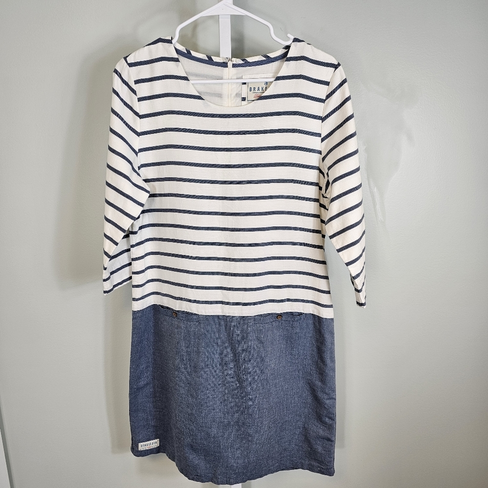BRAKEBURN S 12 BLUE/ WHITE STRIPPED DRESS. NAUTICAL, CAPE CODE BEACHIE.